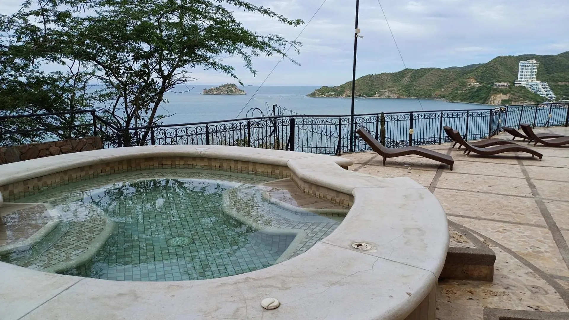 Rodadero mágico Apartamento frente al mar Santa Marta   Santa Marta (Magdalena)